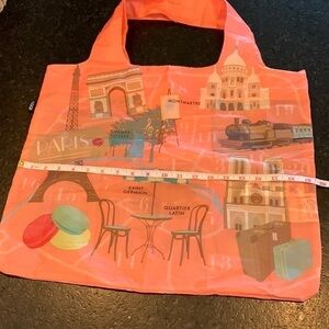 Loqi traveling market bag